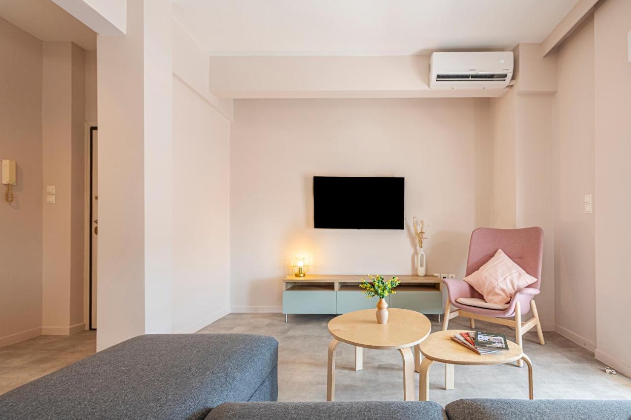 Phaedrus Living Athens City Center Geraniou Bagian luar foto